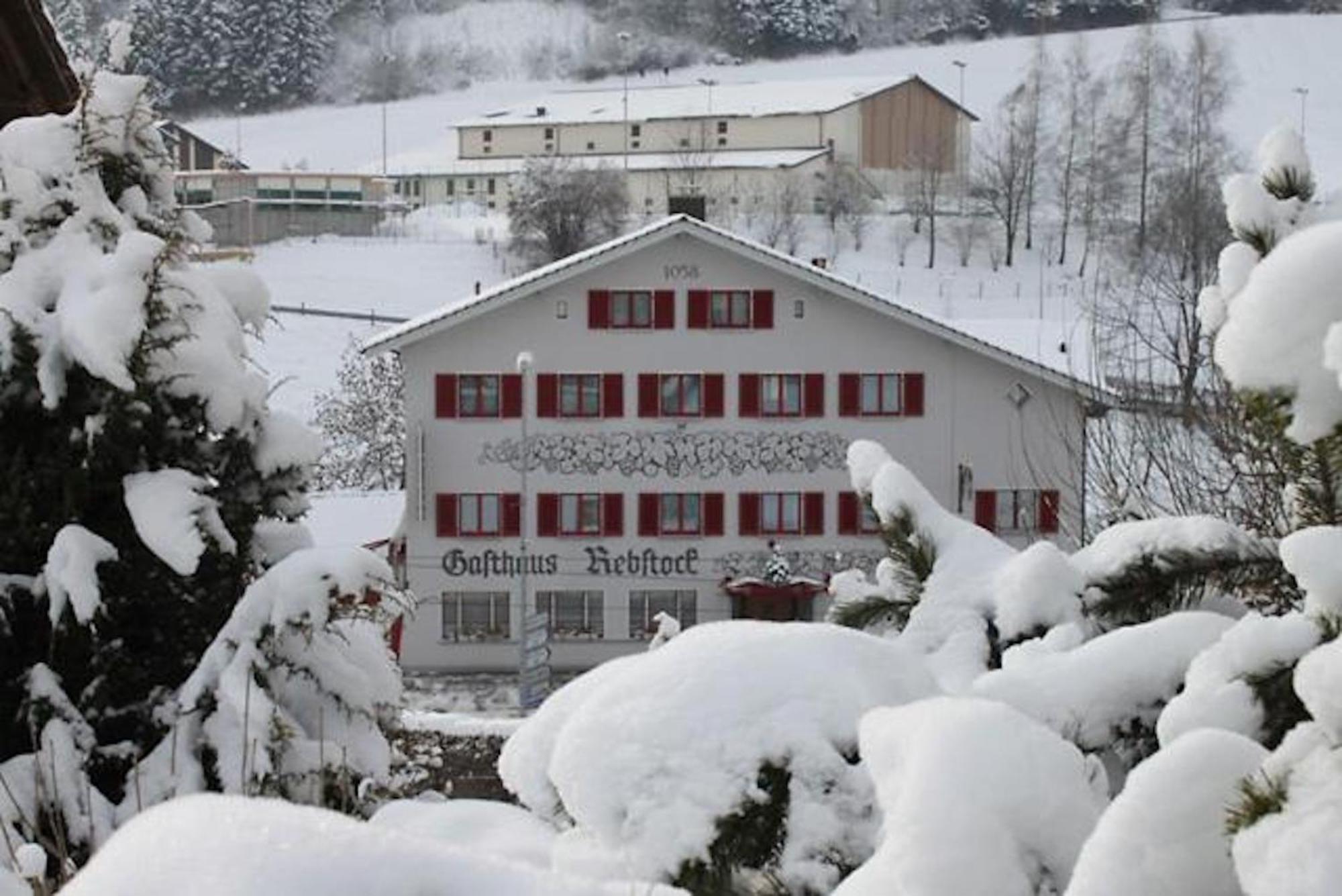Hotel Restaurant Rebstock Wolhusen ภายนอก รูปภาพ